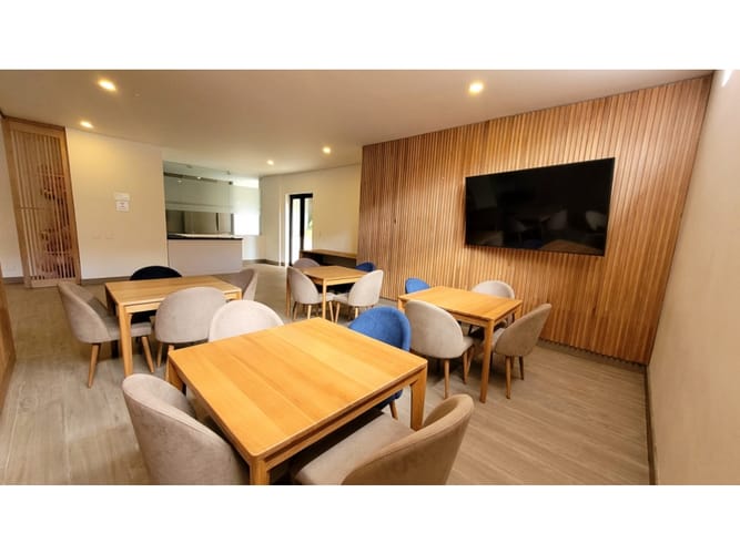 Apartamento de 3 alcobas en venta en Chapinero, Bogotá, 169 m² · foto 6 de 13