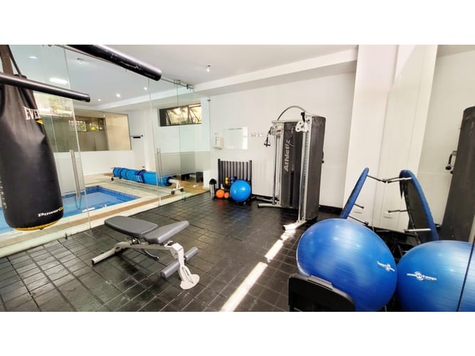 Apartamento de 3 alcobas en venta en Chapinero, Bogotá, 169 m² · foto 11 de 13