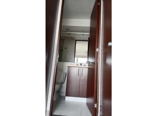 Apartamento de 3 alcobas en venta en Plaza Imperial Centro Comercial, Bogotá, 74 m² · foto 20 de 20