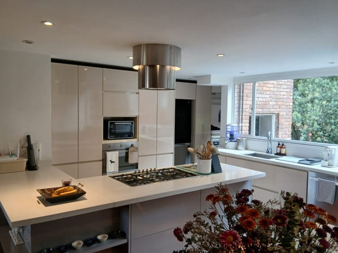 Apartamento de 2 alcobas en venta en Los Rosales, Bogotá, 135 m² · foto 7 de 17