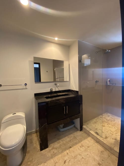 Apartamento de 4 alcobas en venta en Los Rosales, Bogotá, 281 m² · foto 10 de 24