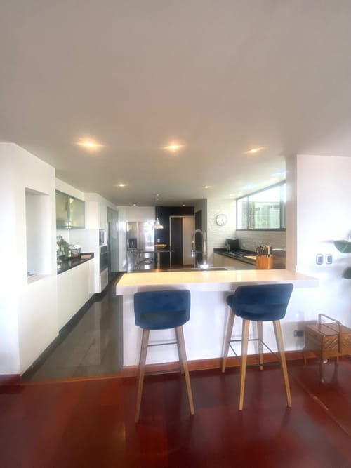 Apartamento de 4 alcobas en venta en Los Rosales, Bogotá, 281 m² · foto 15 de 24