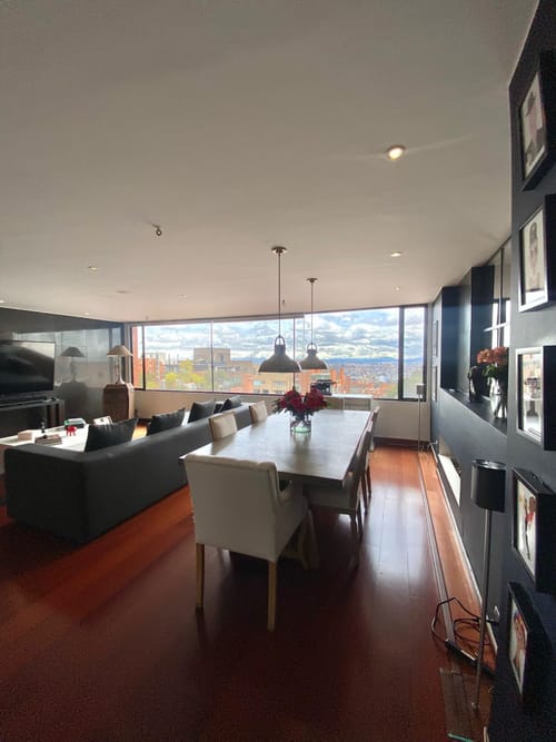 Apartamento de 4 alcobas en venta en Los Rosales, Bogotá, 281 m² · foto 17 de 24