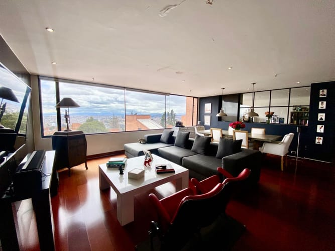Apartamento de 4 alcobas en venta en Los Rosales, Bogotá, 281 m² · foto 19 de 24