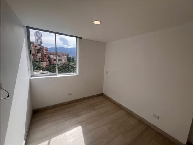 Apartamento de 3 alcobas en arriendo en Las Lomitas, Sabaneta, 85 m² · foto 11 de 24