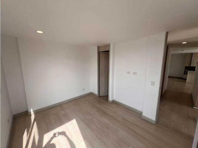 Apartamento de 3 alcobas en arriendo en Las Lomitas, Sabaneta, 85 m² · foto 16 de 24