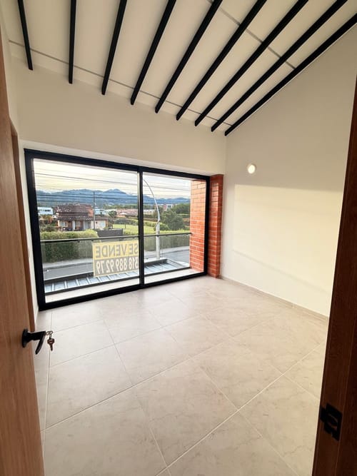 Casa de 4 alcobas en venta en La Ceja, 155 m² · foto 12 de 20