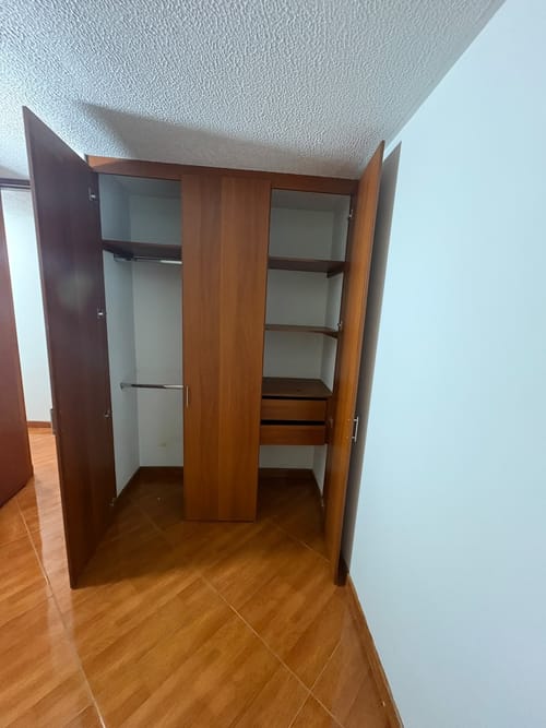 Apartamento de 3 alcobas en venta en Cr. Las Huertas De Cajica I, Cajicá, 60 m² · foto 4 de 24
