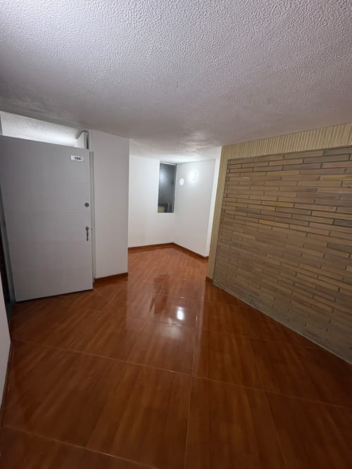 Apartamento de 3 alcobas en venta en Cr. Las Huertas De Cajica I, Cajicá, 60 m² · foto 23 de 24