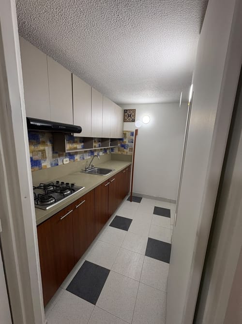 Apartamento de 3 alcobas en venta en Cr. Las Huertas De Cajica I, Cajicá, 60 m² · foto 2 de 24