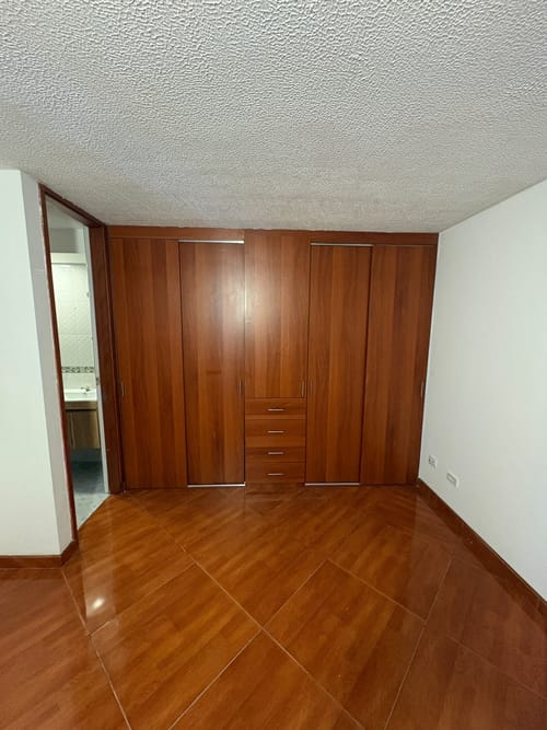 Apartamento de 3 alcobas en venta en Cr. Las Huertas De Cajica I, Cajicá, 60 m² · foto 12 de 24