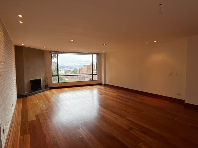 Apartamento de 2 alcobas en venta en Chapinero, Bogotá, 142 m² · foto 2 de 22