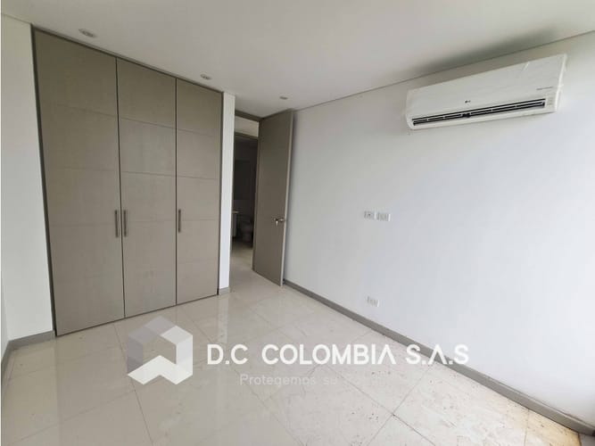 Apartamento de 3 alcobas en venta en Centro, Girardot, 119 m² · foto 7 de 24