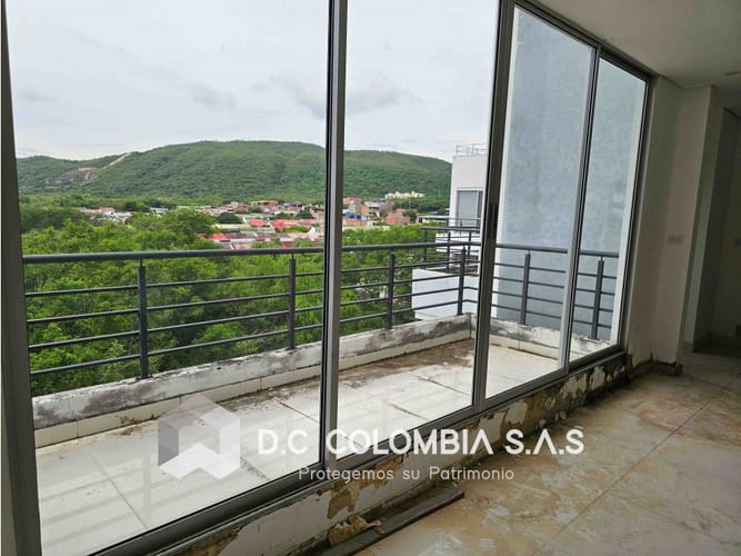 Apartamento de 3 alcobas en venta en Centro, Girardot, 119 m² · foto 12 de 24