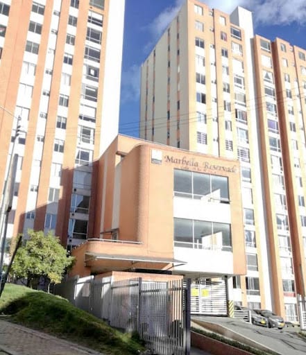 Apartamento de 2 alcobas en venta en La Gloria, Bogotá, 51 m² · foto 2 de 23
