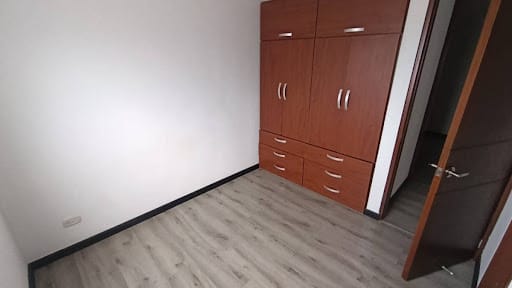 Apartamento de 2 alcobas en venta en La Gloria, Bogotá, 51 m² · foto 15 de 23