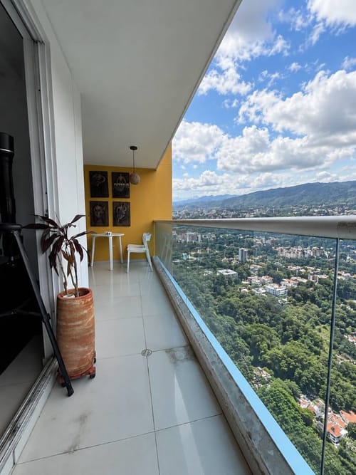 Apartamento de 3 alcobas en arriendo en Lagos Del Cacique, Bucaramanga, 143 m² · foto 6 de 9