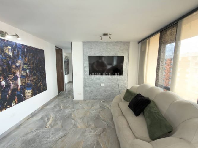 Apartamento de 3 alcobas en venta en Castilla, Bogotá, 75 m² · foto 4 de 24