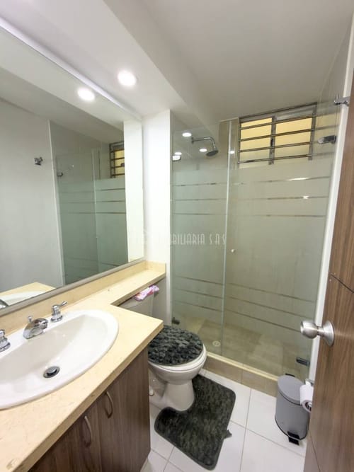 Apartamento de 3 alcobas en venta en Castilla, Bogotá, 75 m² · foto 21 de 24