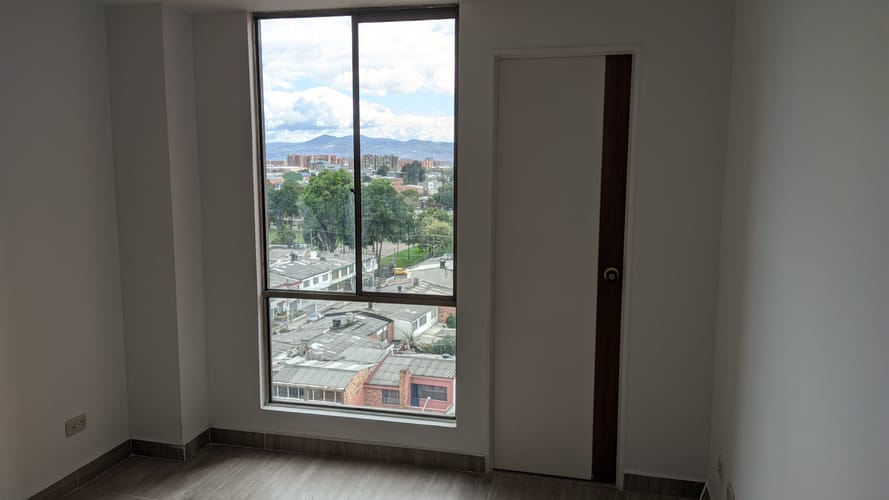 Apartamento de 3 alcobas en venta en Engativá, Bogotá, 66 m² · foto 4 de 7