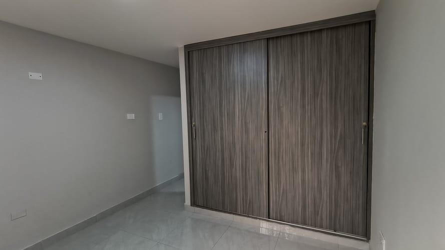 Casa de 6 alcobas en arriendo en Crespo, Cartagena, 260 m² · foto 8 de 12