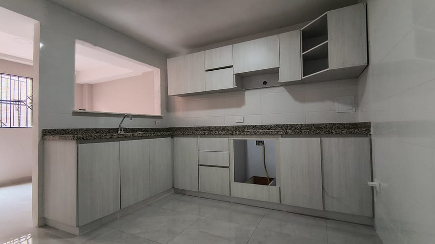 Casa de 6 alcobas en arriendo en Crespo, Cartagena, 260 m² · foto 12 de 12