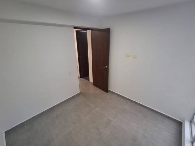 Apartamento de 3 alcobas en arriendo en Cañaveral, Floridablanca, 85 m² · foto 11 de 23