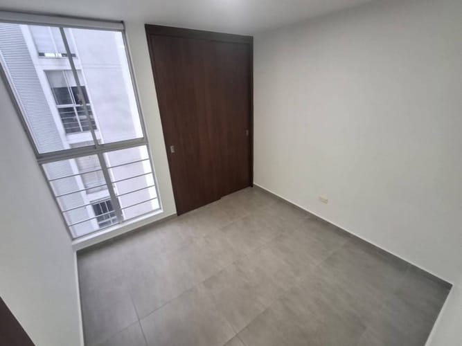 Apartamento de 3 alcobas en arriendo en Cañaveral, Floridablanca, 85 m² · foto 12 de 23