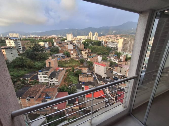 Apartamento de 3 alcobas en arriendo en Cañaveral, Floridablanca, 85 m² · foto 18 de 23
