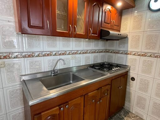 Casa de 4 alcobas en venta en Castilla, Bogotá, 68 m² · foto 5 de 24