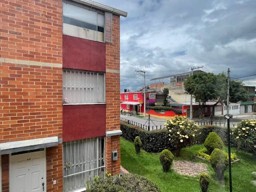 Casa de 4 alcobas en venta en Castilla, Bogotá, 68 m² · foto 13 de 24