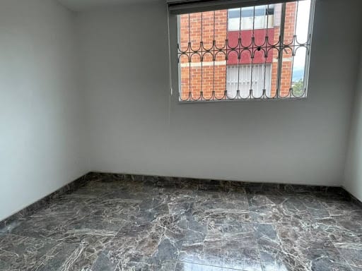 Casa de 4 alcobas en venta en Castilla, Bogotá, 68 m² · foto 14 de 24