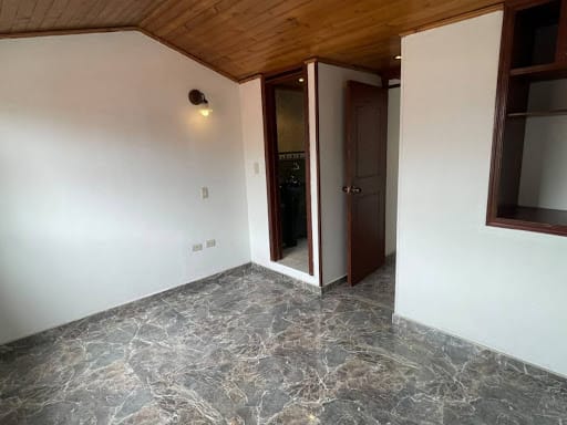 Casa de 4 alcobas en venta en Castilla, Bogotá, 68 m² · foto 23 de 24
