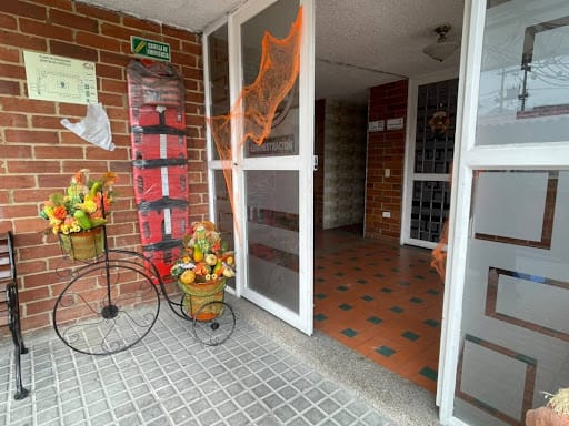 Casa de 4 alcobas en venta en Castilla, Bogotá, 68 m² · foto 24 de 24