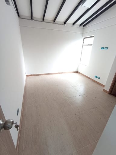 Apartamento de 3 alcobas en arriendo en Calasanz, Medellín, 95 m² · foto 4 de 14