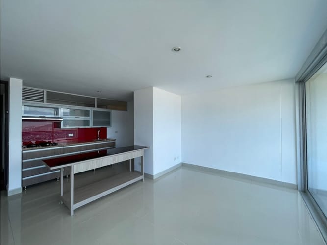 Apartamento de 2 alcobas en venta en Las Lomitas, Sabaneta, 82 m² · foto 2 de 15