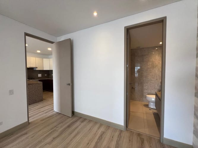 Apartamento de 1 alcoba en arriendo en Chico Norte, Bogotá, 53 m² · foto 8 de 24