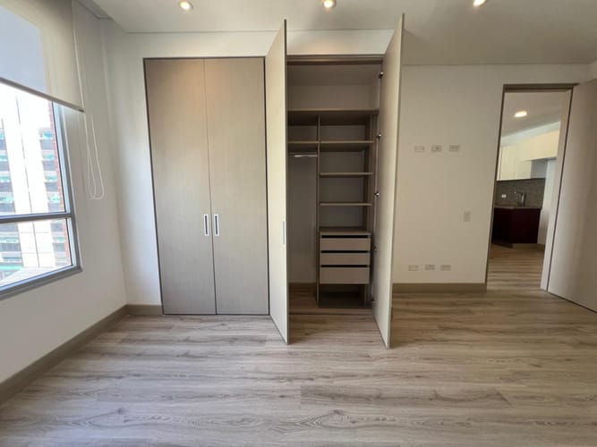 Apartamento de 1 alcoba en arriendo en Chico Norte, Bogotá, 53 m² · foto 11 de 24
