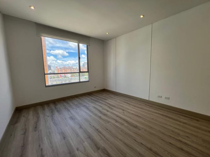 Apartamento de 1 alcoba en arriendo en Chico Norte, Bogotá, 53 m² · foto 15 de 24