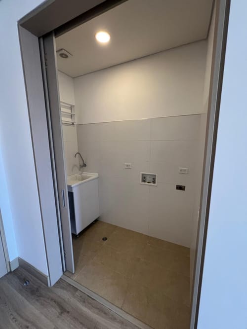 Apartamento de 1 alcoba en arriendo en Chico Norte, Bogotá, 53 m² · foto 23 de 24