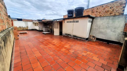 Casa de 5 alcobas en venta en Olarte, Bogotá, 90 m² · foto 20 de 21