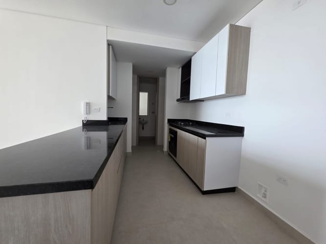 Apartamento de 3 alcobas en venta en Manga, Cartagena, 139 m² · foto 6 de 24