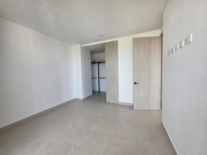 Apartamento de 3 alcobas en venta en Manga, Cartagena, 139 m² · foto 8 de 24
