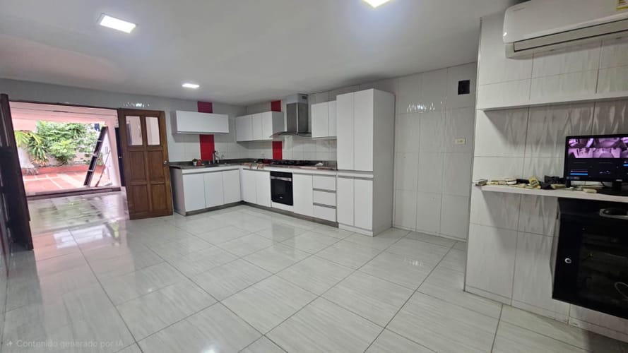 Casa de 5 alcobas en arriendo en Granadillo, Barranquilla, 480 m² · foto 5 de 24