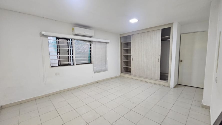 Casa de 5 alcobas en arriendo en Granadillo, Barranquilla, 480 m² · foto 10 de 24