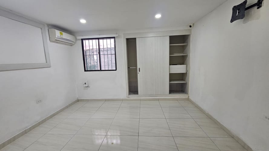 Casa de 5 alcobas en arriendo en Granadillo, Barranquilla, 480 m² · foto 13 de 24