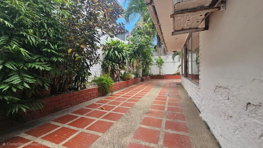 Casa de 5 alcobas en arriendo en Granadillo, Barranquilla, 480 m² · foto 18 de 24