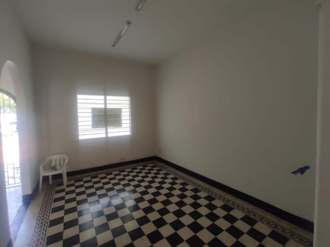 Casa de 5 alcobas en arriendo en El Prado, Barranquilla, 260 m² · foto 5 de 8