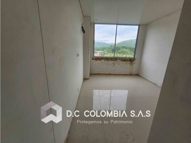 Apartamento de 3 alcobas en venta en Centro, Girardot, 69 m² · foto 6 de 19