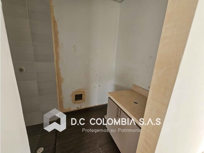 Apartamento de 3 alcobas en venta en Centro, Girardot, 69 m² · foto 8 de 19